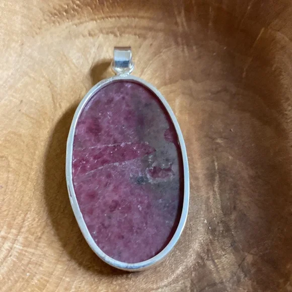 Red Ruby Large Oval Sterling Silver Pendant - Picture 5 of 6
